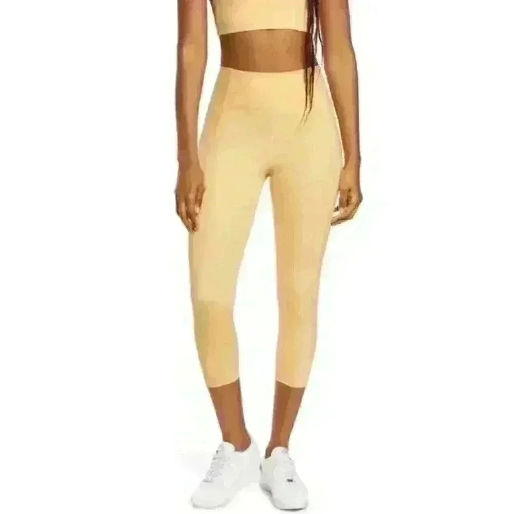 Girlfriend Collective High Waist Capri Leggings in Sunburst Size XS